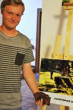 Sieger Christopher Donnerer mit seinem Bild © Bürgerforum Ilz Sieger Christopher Donnerer mit seinem Bild