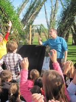 GF Ernst Muhr und Kinder © Fratz Graz GF Ernst Muhr und Kinder