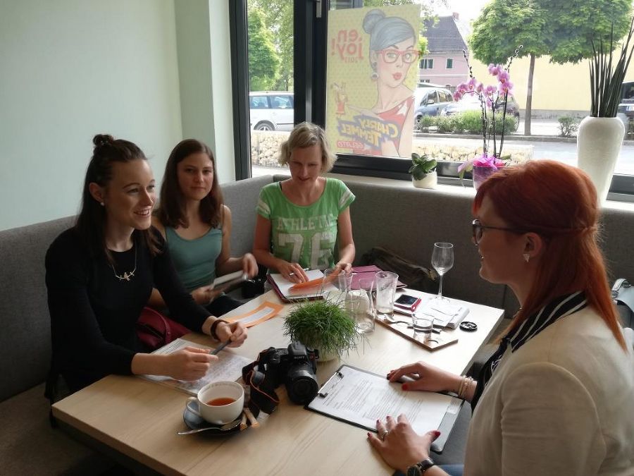 Interview mit der Bereichsleitung Streetwork Deutschlandsberg, Johanna Eberhardt Interview mit der Bereichsleitung Streetwork Deutschlandsberg, Johanna Eberhardt