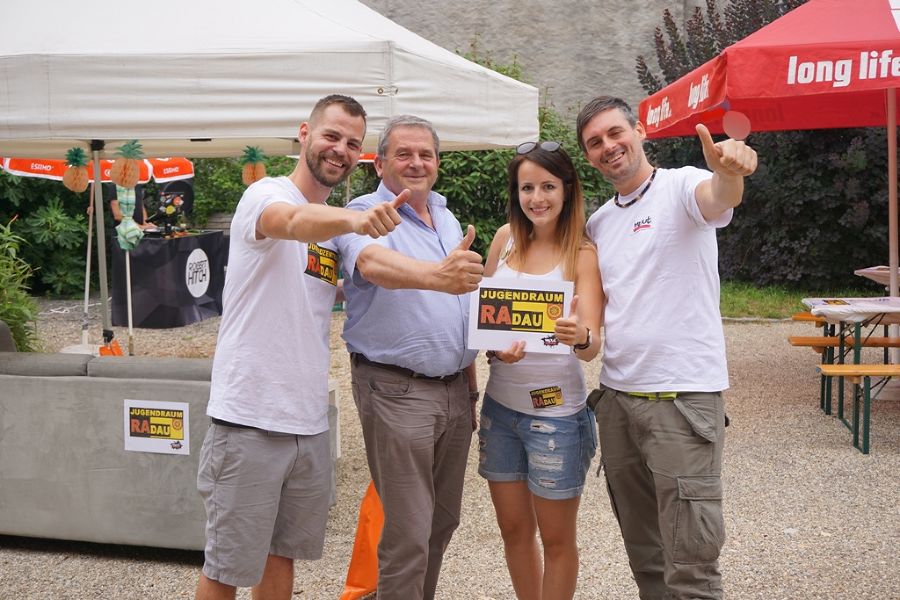 Team JUZ mit Bürgermeister Schmidlechner