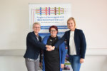 von links: Bibliotheksbetreuerin Silke Reitbauer-Rieger, BBO-Koordinatorin Bianca Klapfer und Jugendmanagerin Valerie Böckel  © Regionalmanagement